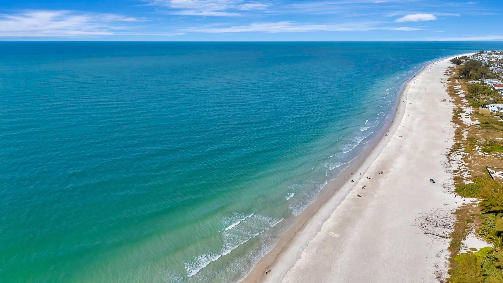 Image 37 of 45 For 207 75th Street E