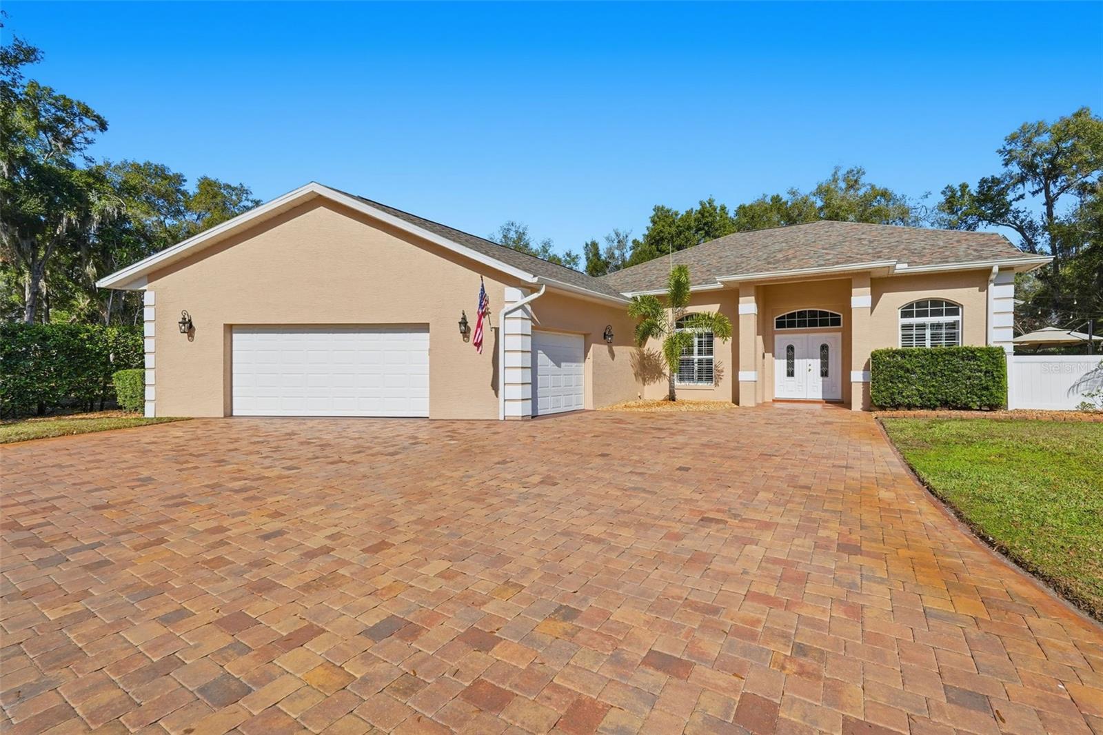 Details for 5141 Pointe Drive, INVERNESS, FL 34450