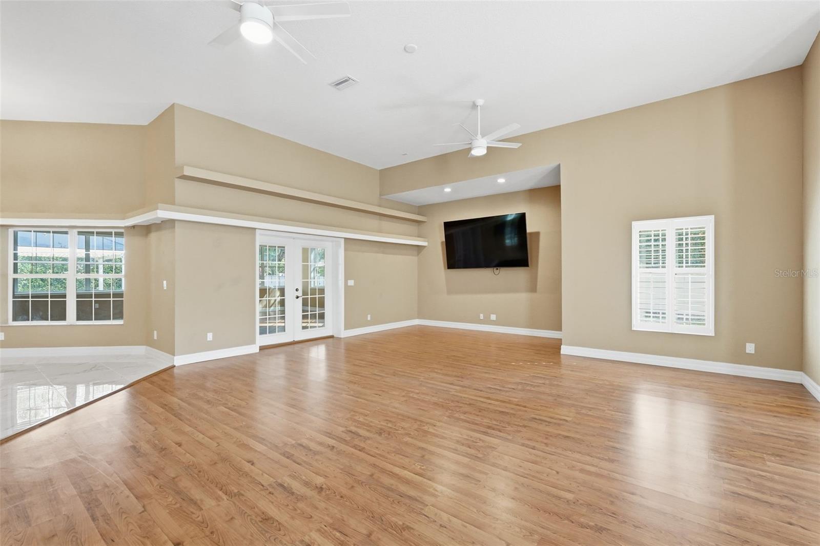 Image 12 of 61 For 5141 Pointe Drive