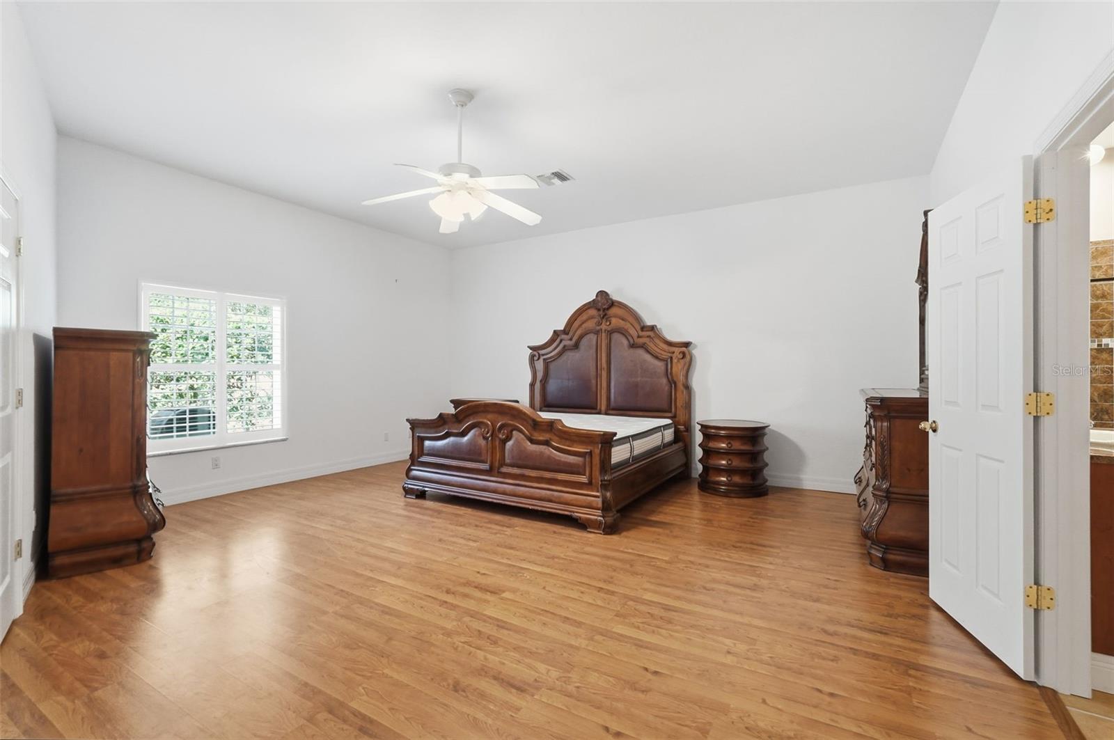 Image 52 of 61 For 5141 Pointe Drive