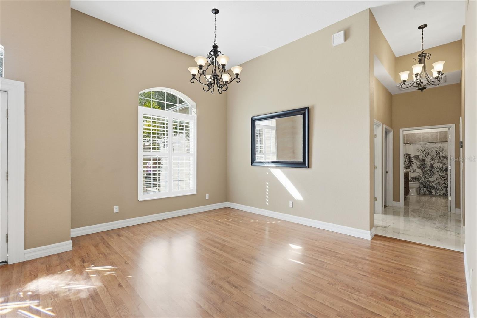 Image 6 of 61 For 5141 Pointe Drive