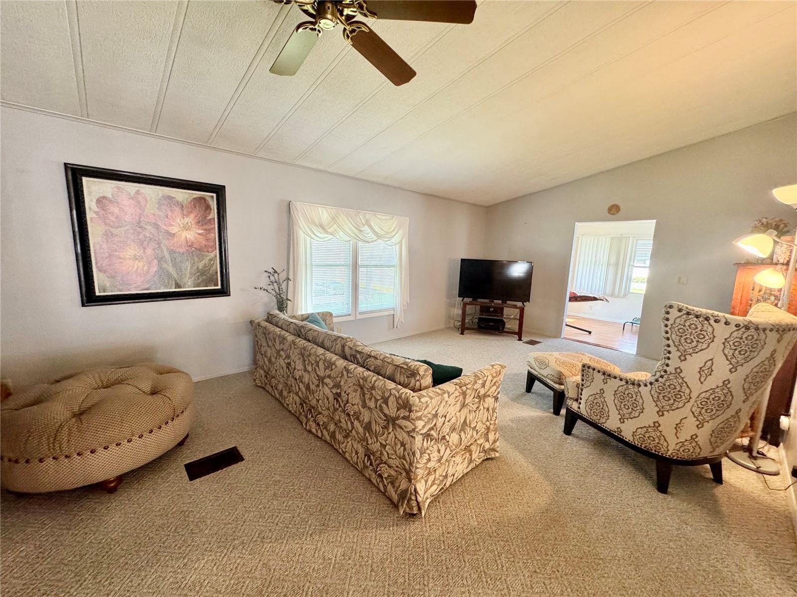 Image 20 of 77 For 4543 12th Street Court E