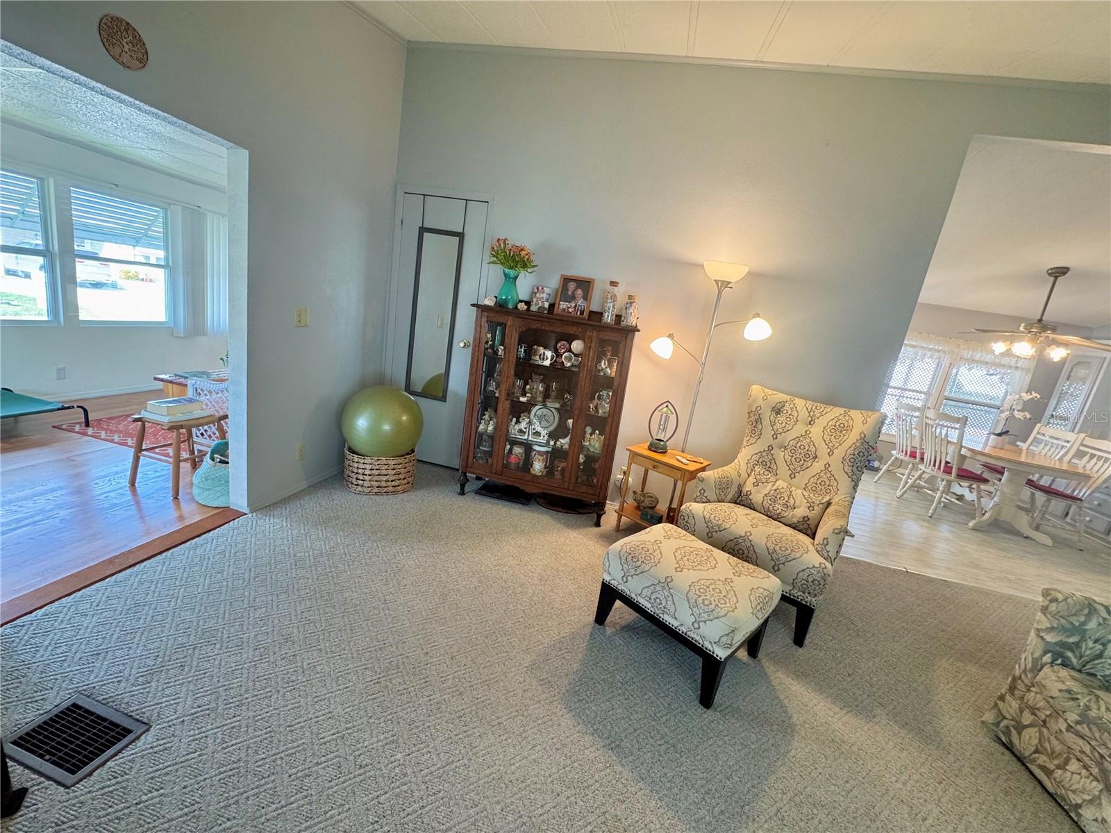 Image 22 of 77 For 4543 12th Street Court E