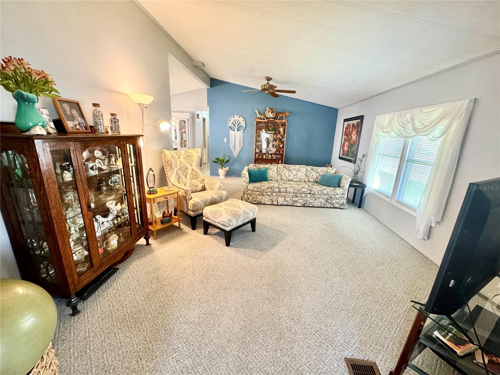 Image 27 of 77 For 4543 12th Street Court E