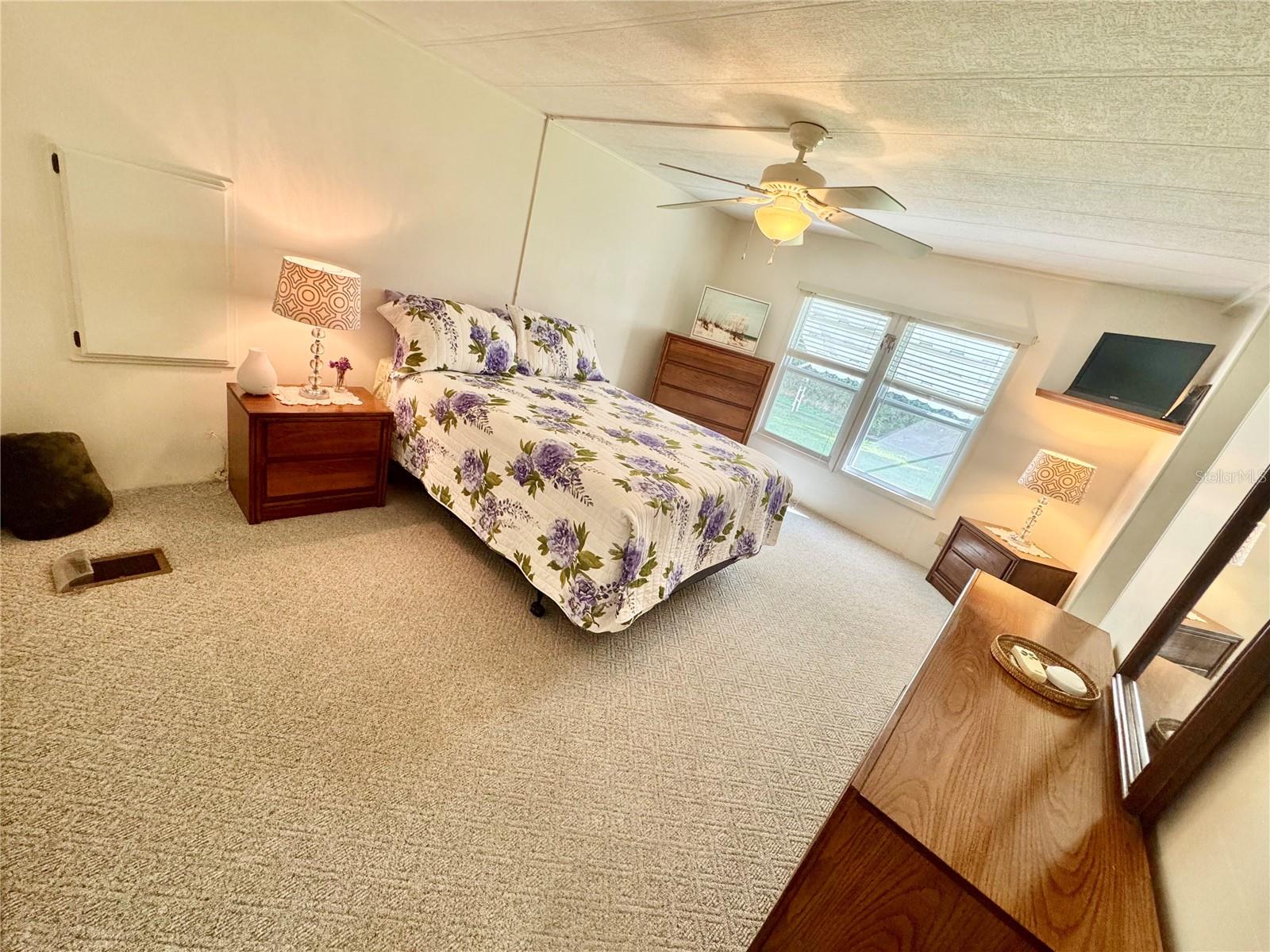 Image 29 of 77 For 4543 12th Street Court E