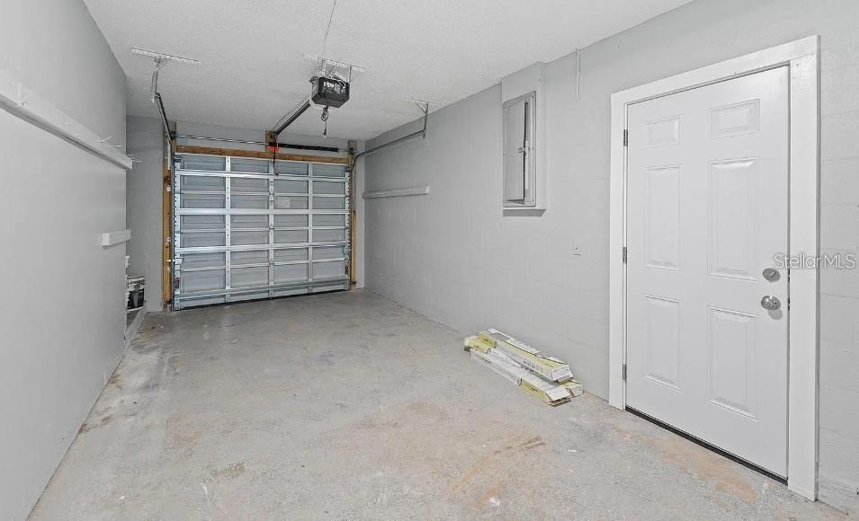 Image 18 of 22 For 2756 Locksley Road