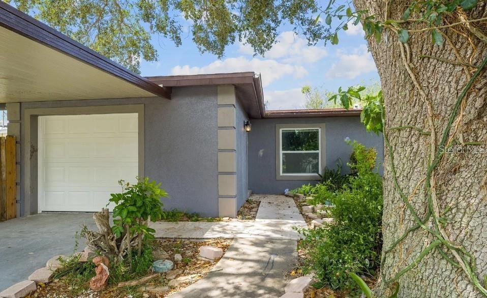 Image 2 of 22 For 2756 Locksley Road