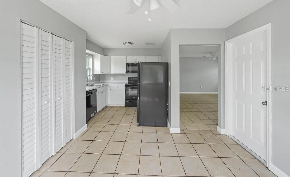 Image 5 of 22 For 2756 Locksley Road