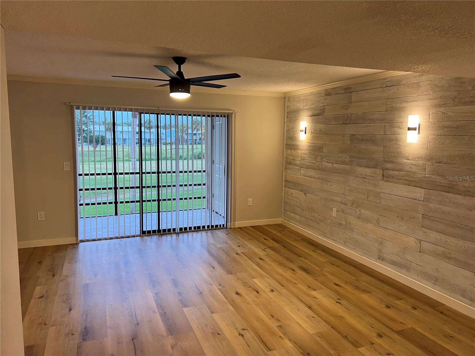 Image 30 of 45 For 3700 Beneva Road 601-613