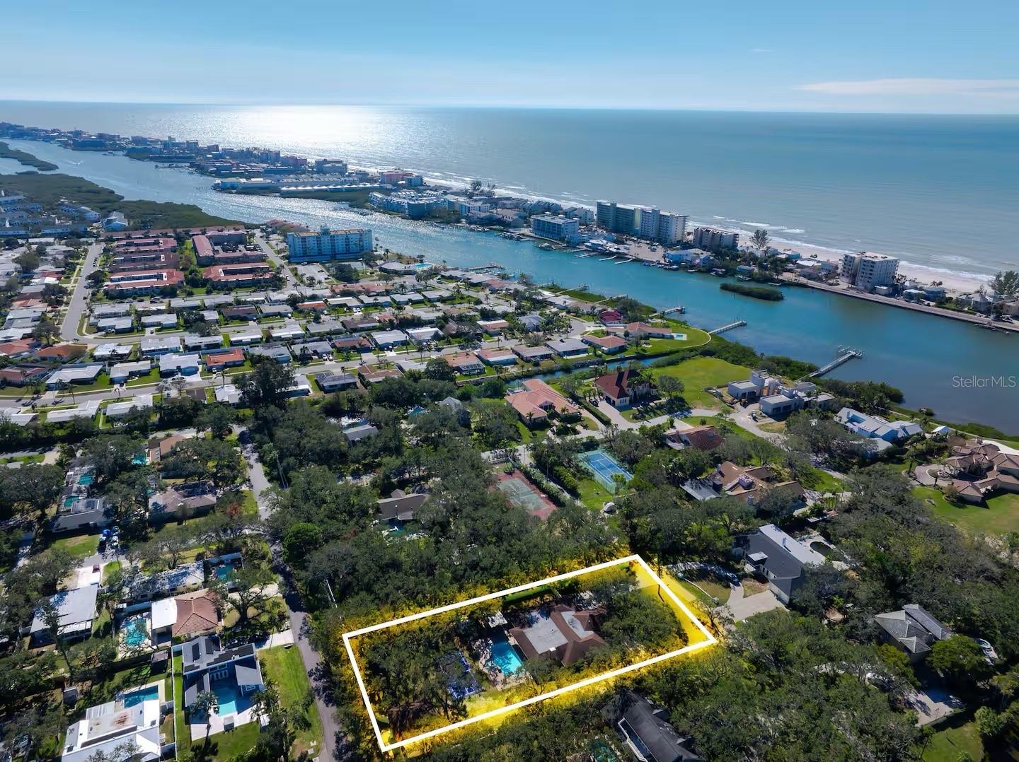 Image 2 of 32 For 10767 Danielle Drive