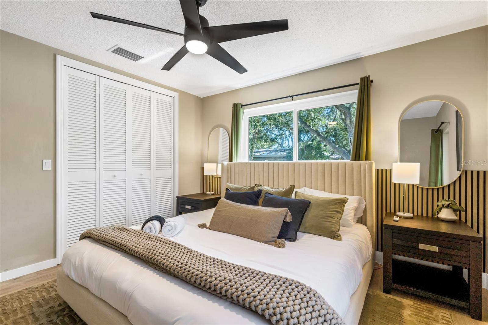 Image 22 of 32 For 10767 Danielle Drive