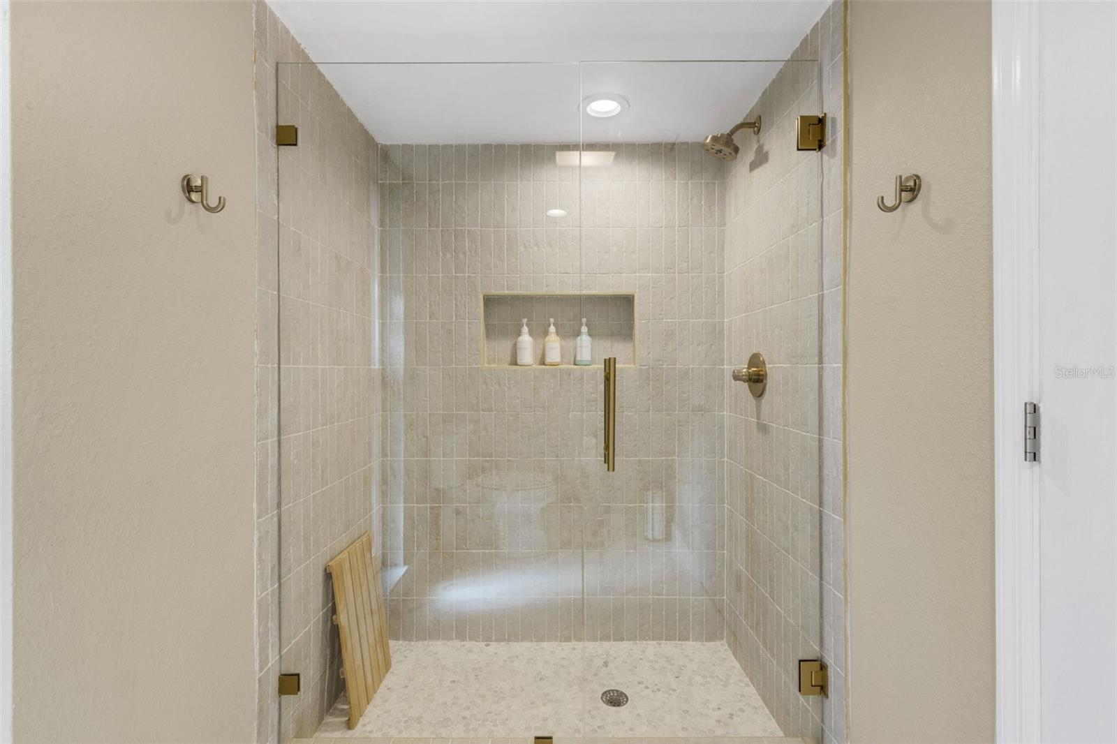 Image 27 of 32 For 10767 Danielle Drive