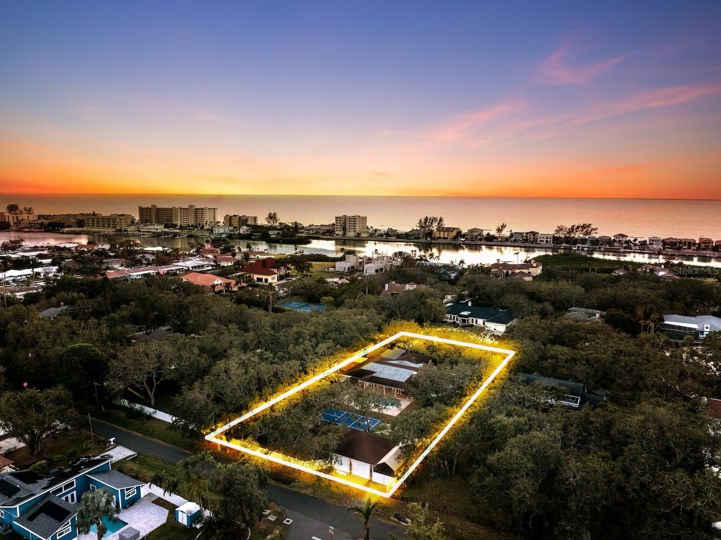 Image 32 of 32 For 10767 Danielle Drive