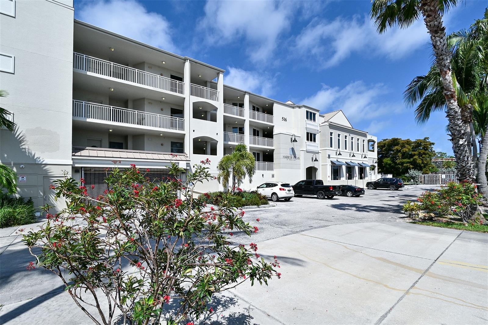 Image 2 of 59 For 516 Tamiami Trail S 102