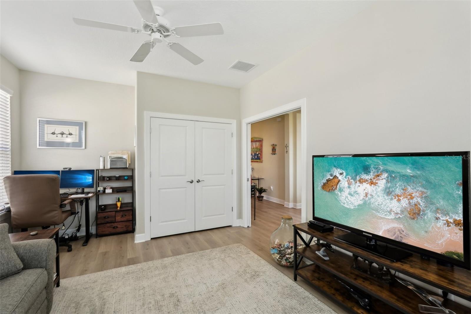 Image 20 of 68 For 10802 Seasons Way