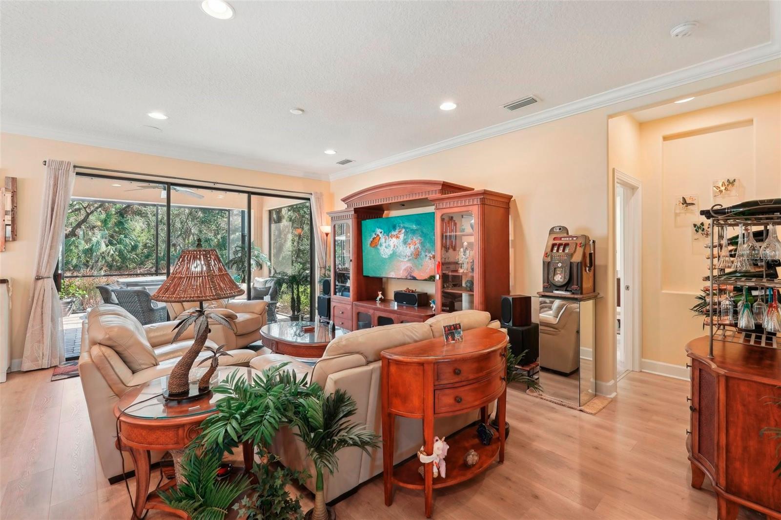 Image 7 of 68 For 10802 Seasons Way