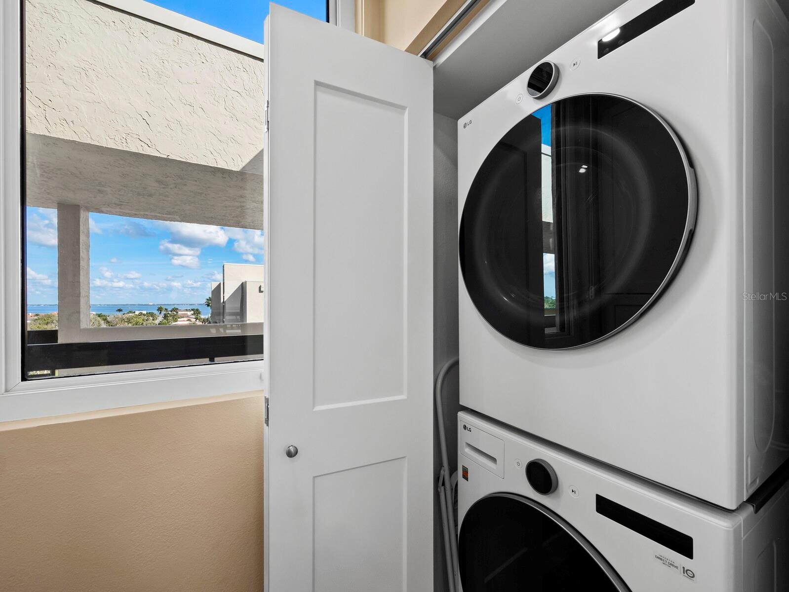 Image 32 of 57 For 1135 Gulf Of Mexico Drive 605