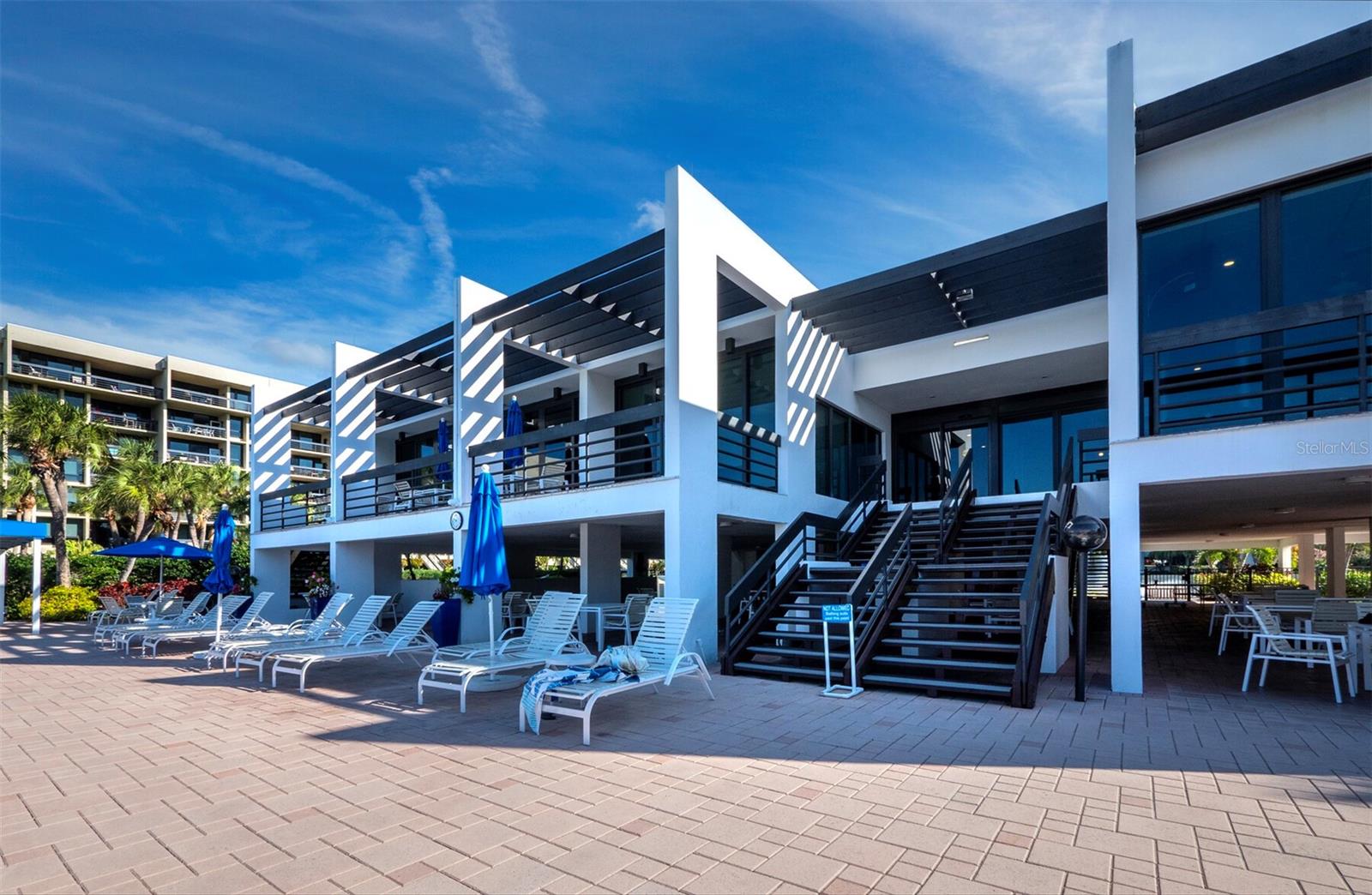 Image 45 of 57 For 1135 Gulf Of Mexico Drive 605