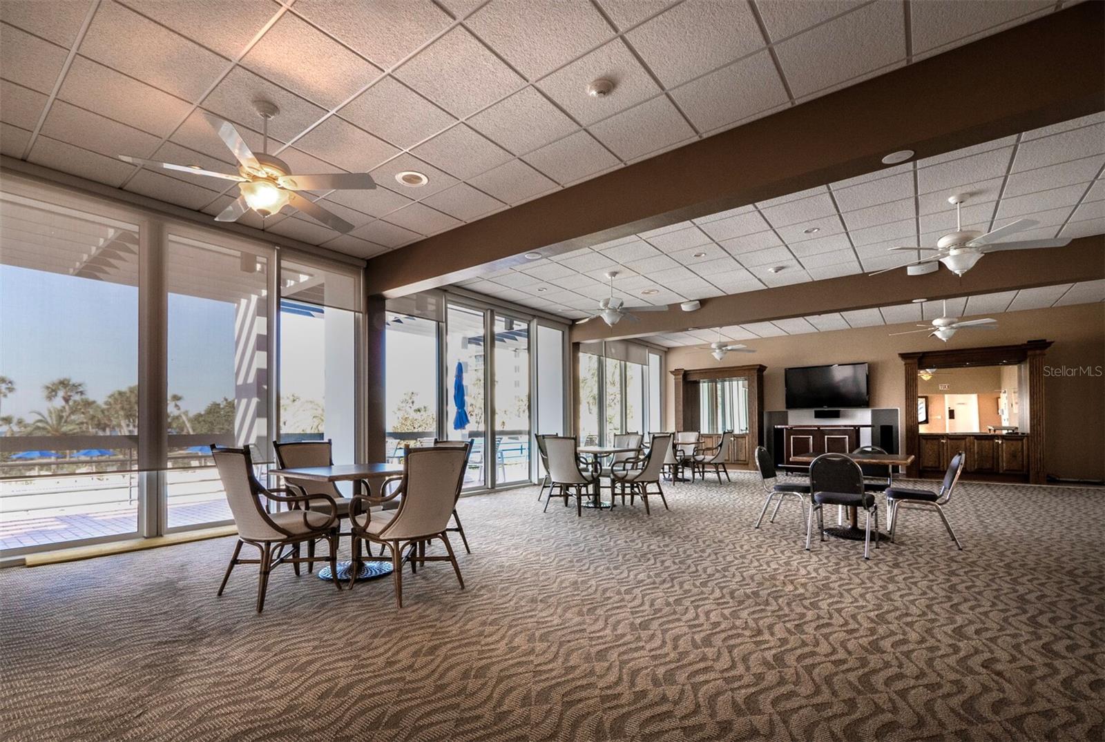 Image 50 of 57 For 1135 Gulf Of Mexico Drive 605