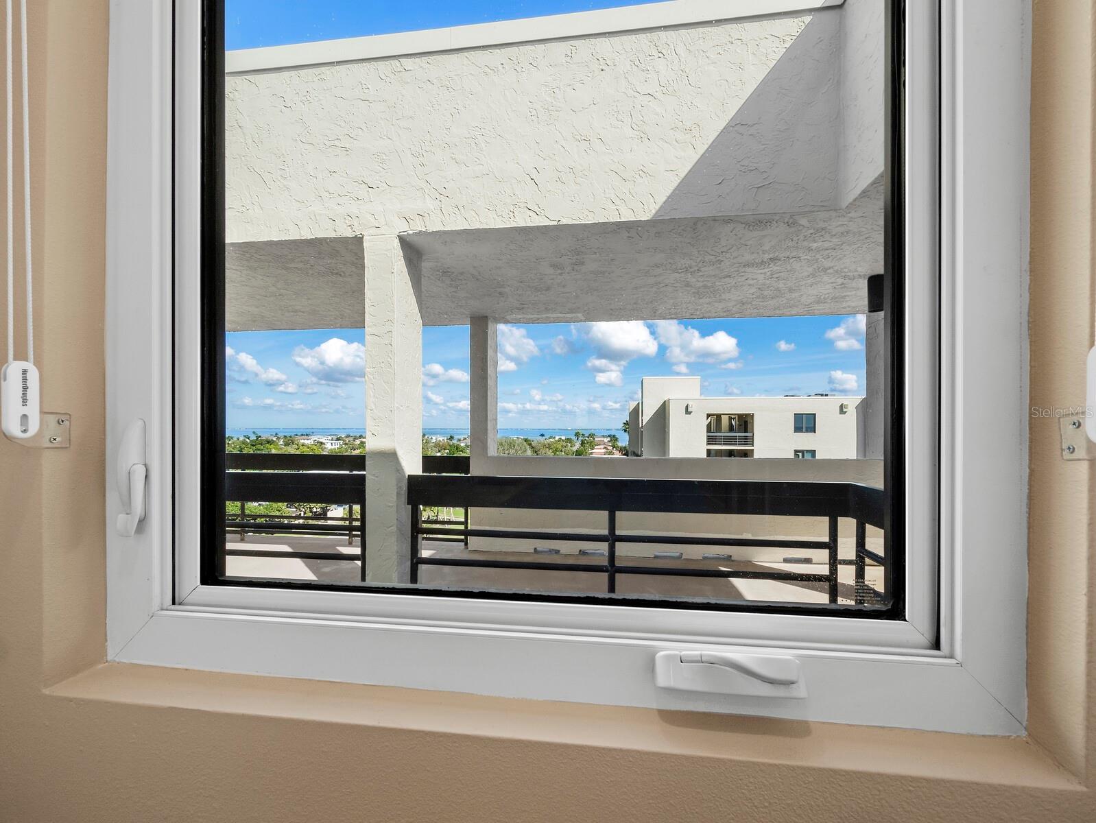 Image 8 of 57 For 1135 Gulf Of Mexico Drive 605