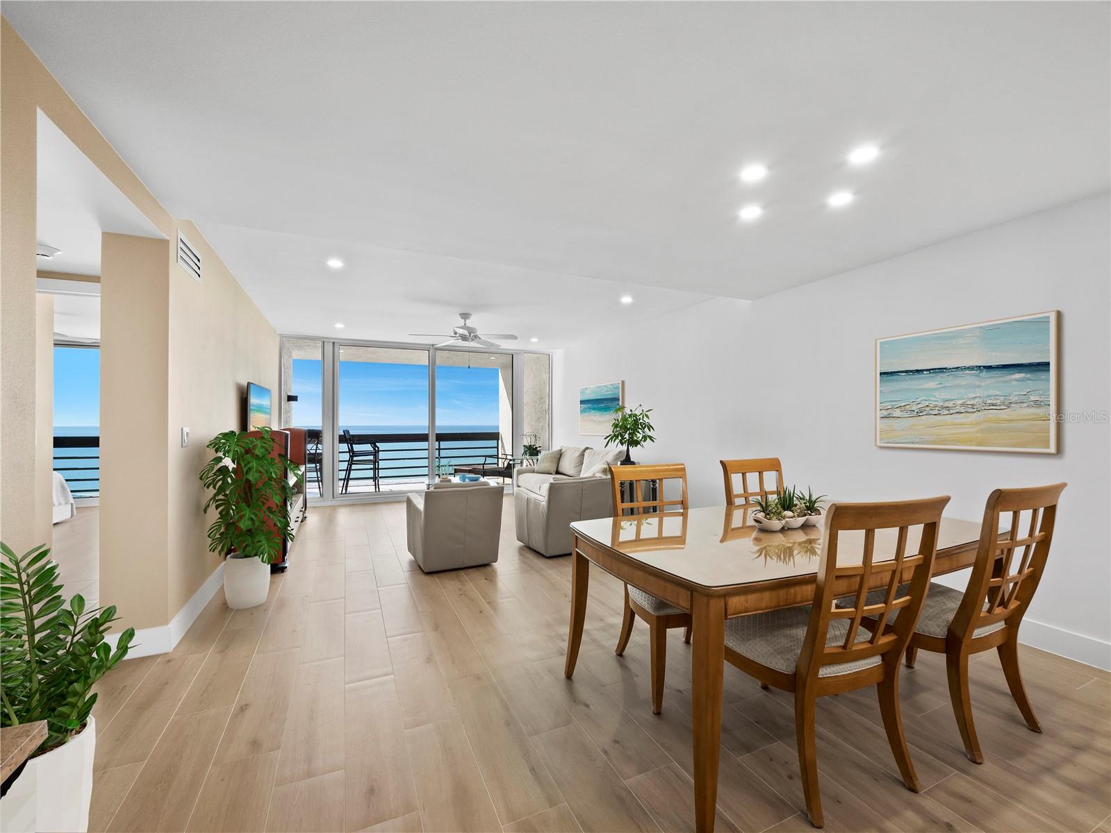 Image 9 of 57 For 1135 Gulf Of Mexico Drive 605