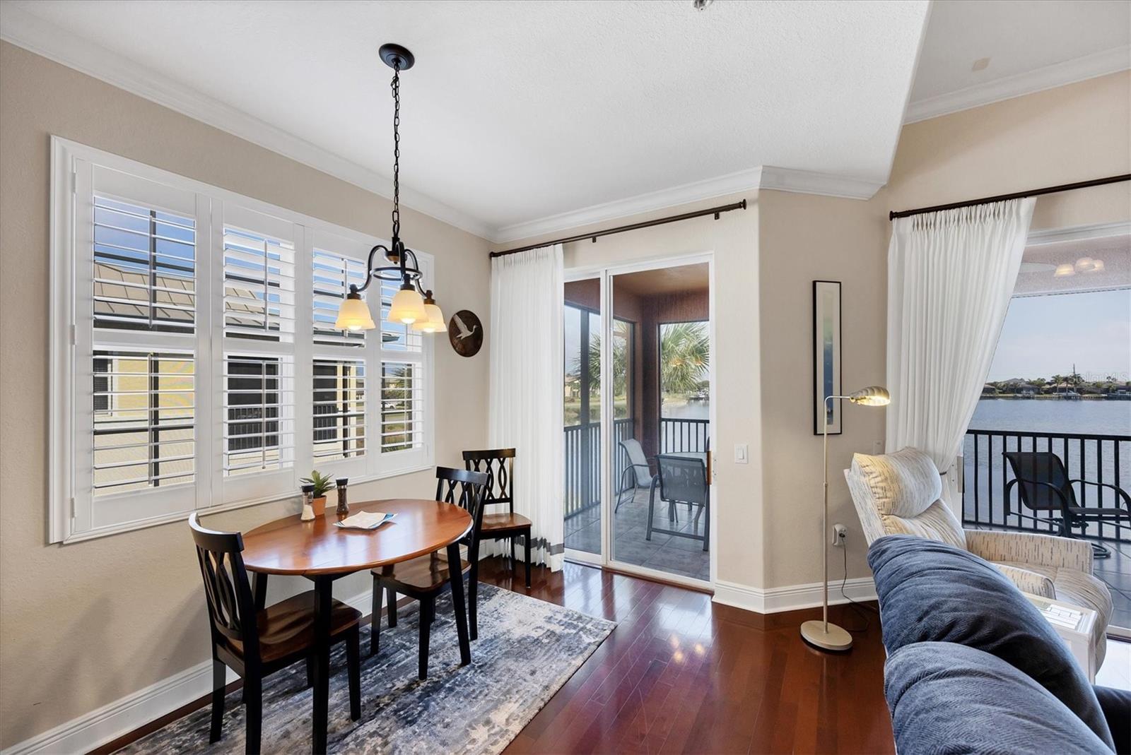 Image 17 of 52 For 1141 Riverscape St  C