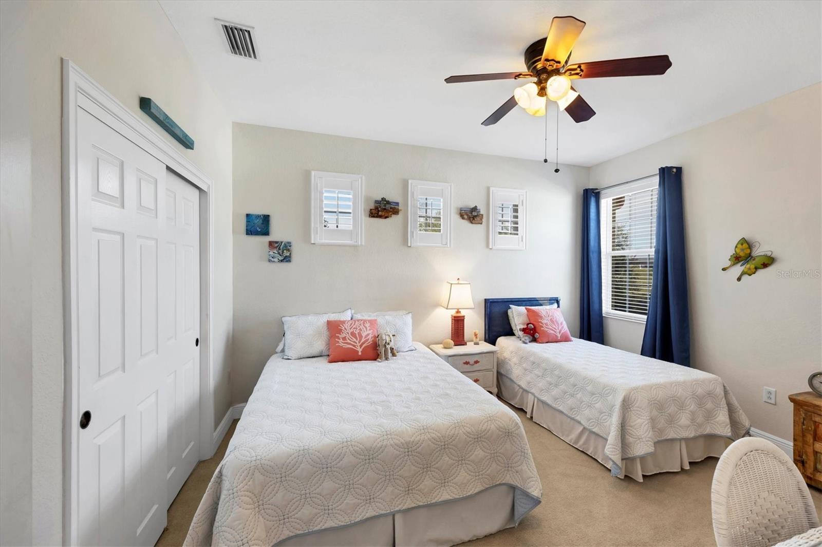 Image 34 of 52 For 1141 Riverscape St  C