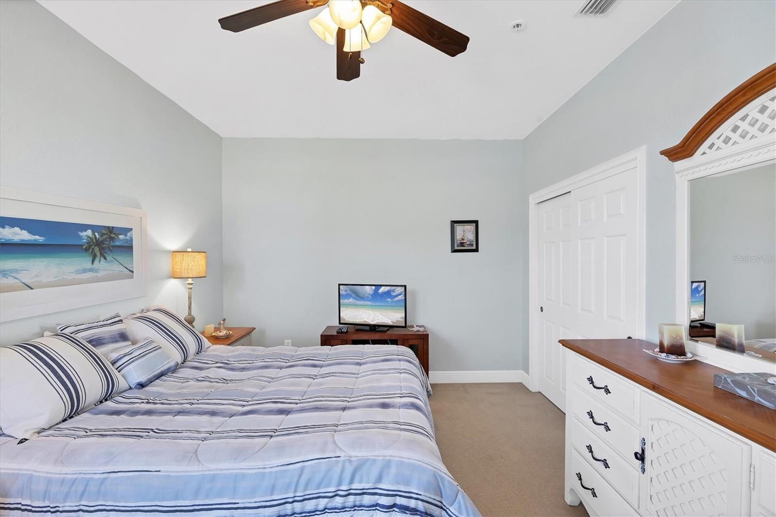 Image 37 of 52 For 1141 Riverscape St  C