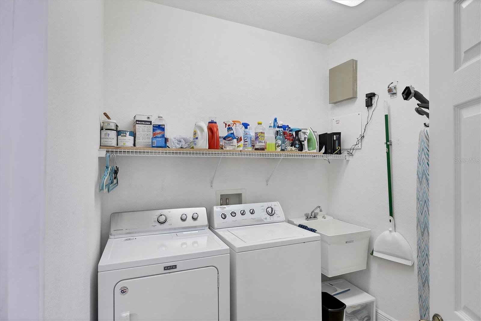 Image 40 of 52 For 1141 Riverscape St  C