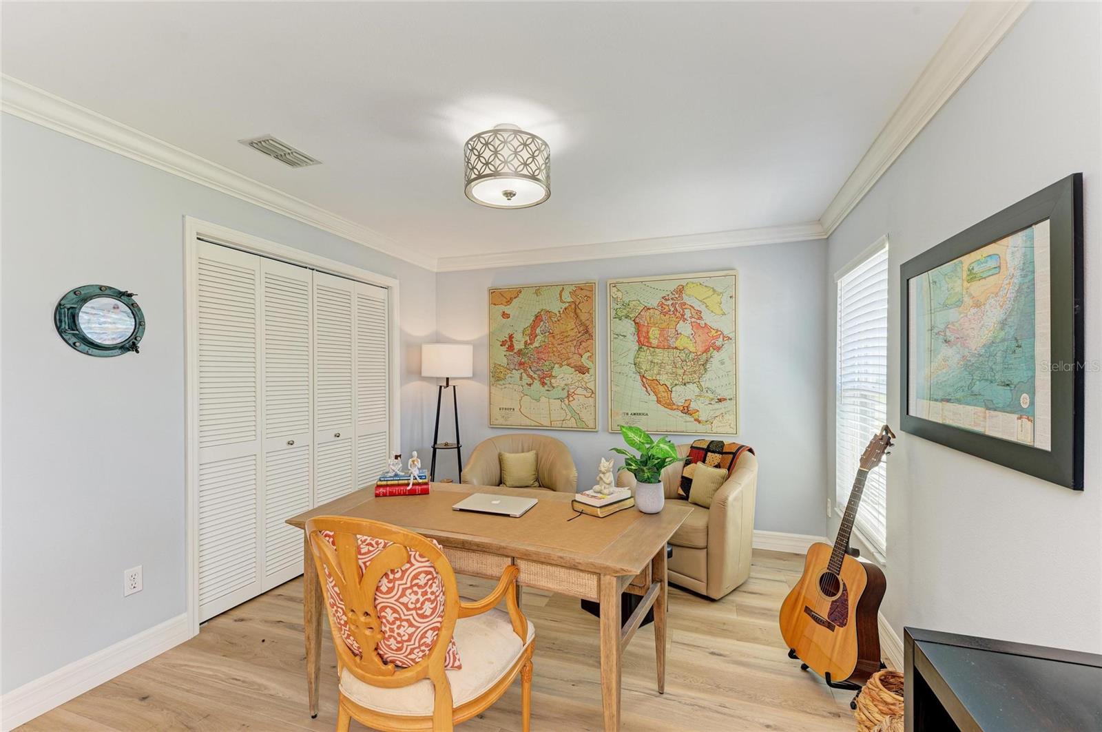 Image 29 of 70 For 279 Park Forest Boulevard