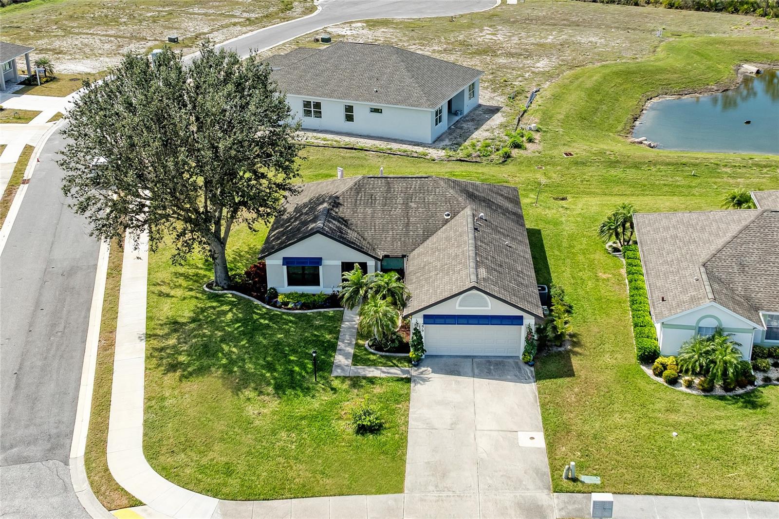 Image 5 of 70 For 279 Park Forest Boulevard