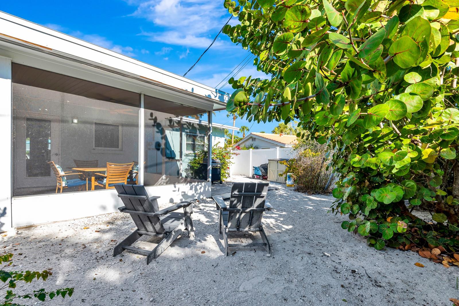 Image 35 of 52 For 207 75th Street E