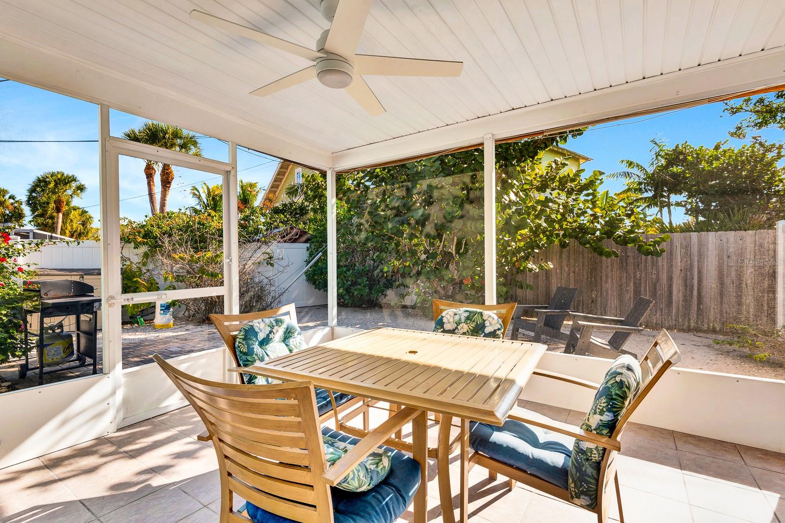 Image 49 of 52 For 207 75th Street E