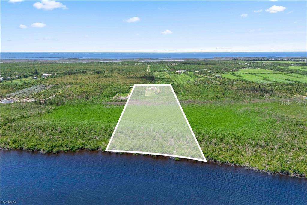 Image 18 of 22 For 6250 Masters Landing Drive