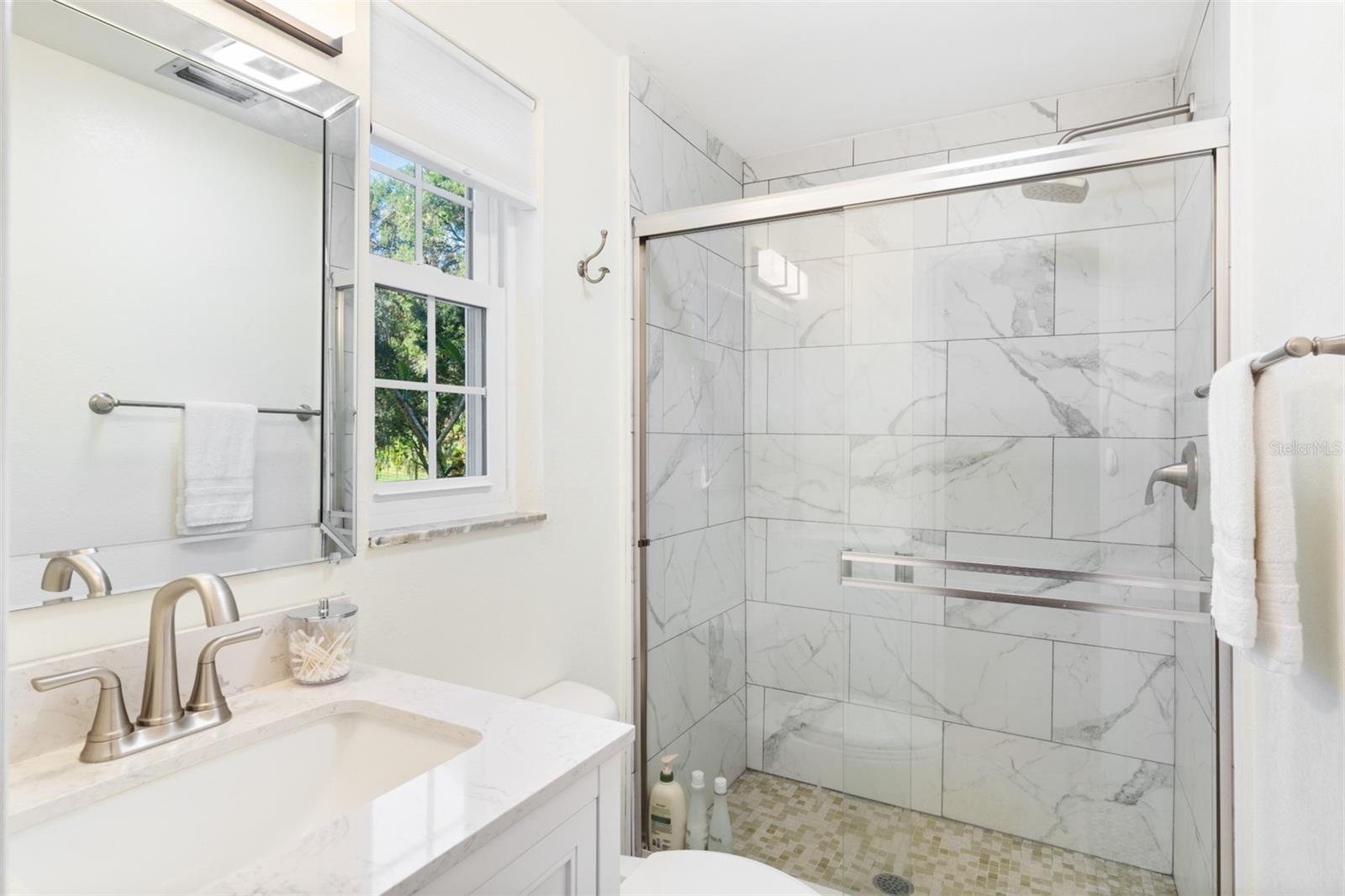 Image 19 of 44 For 2802 Lyra Lane