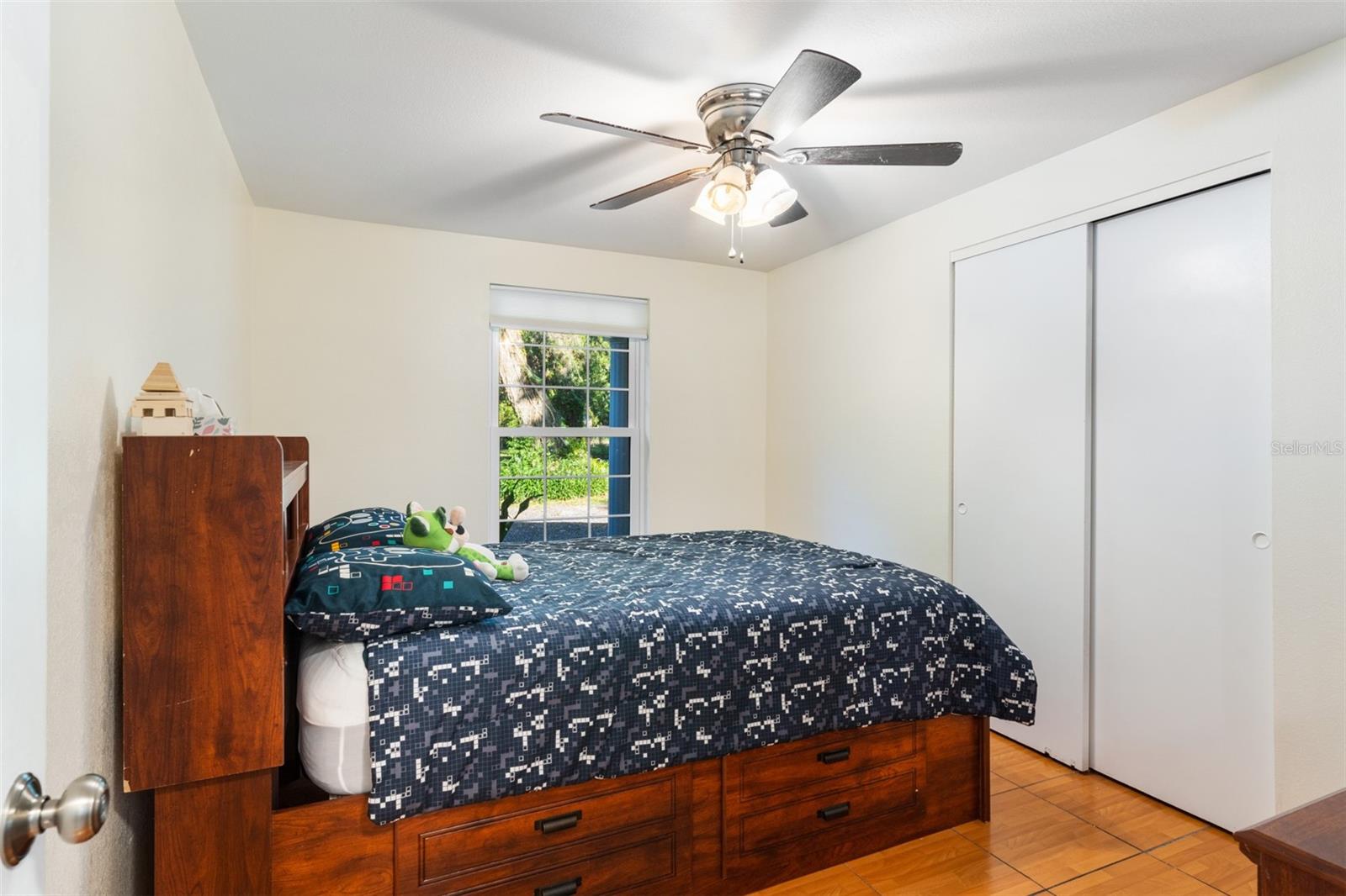 Image 23 of 44 For 2802 Lyra Lane