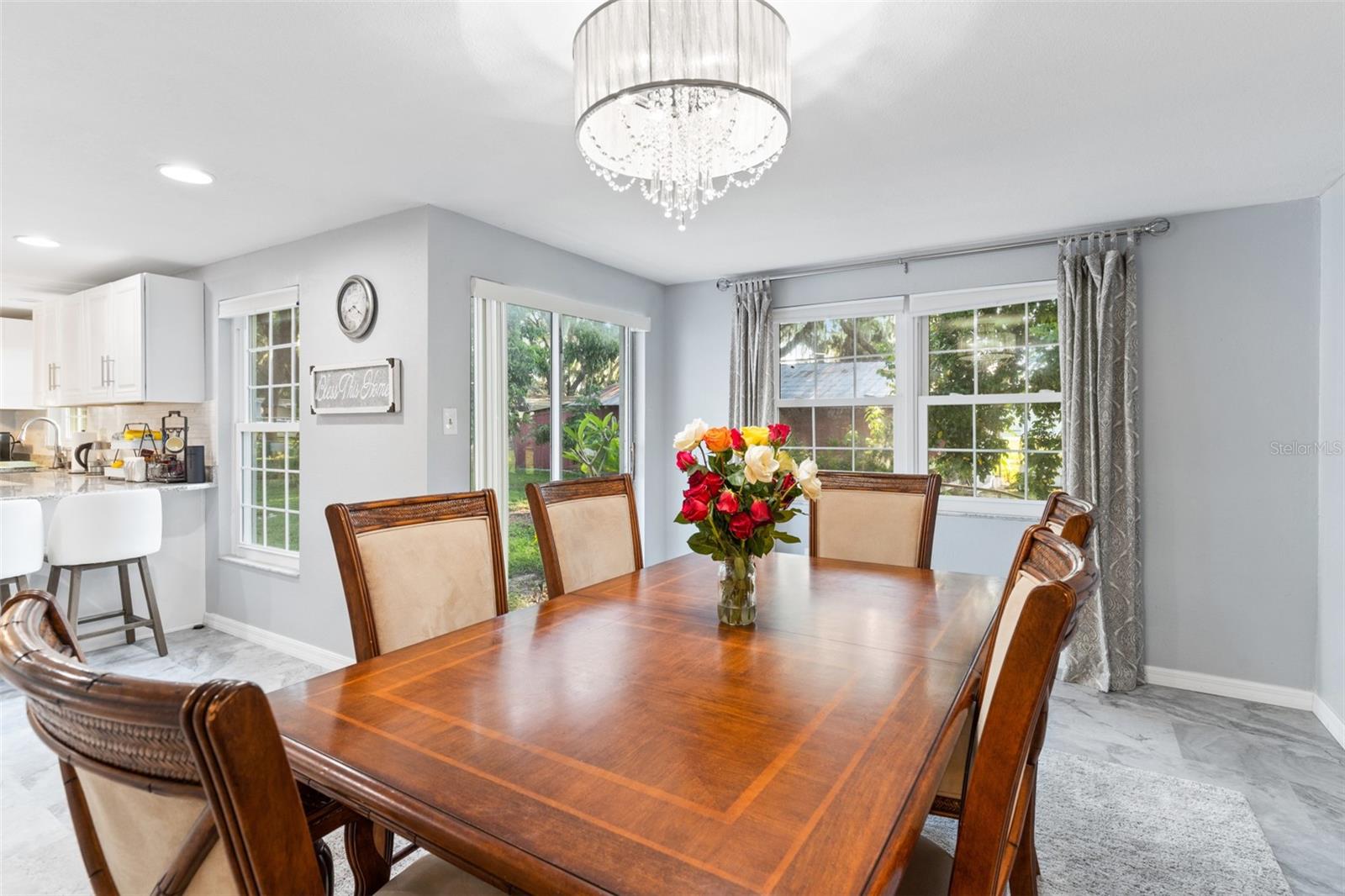 Image 28 of 44 For 2802 Lyra Lane