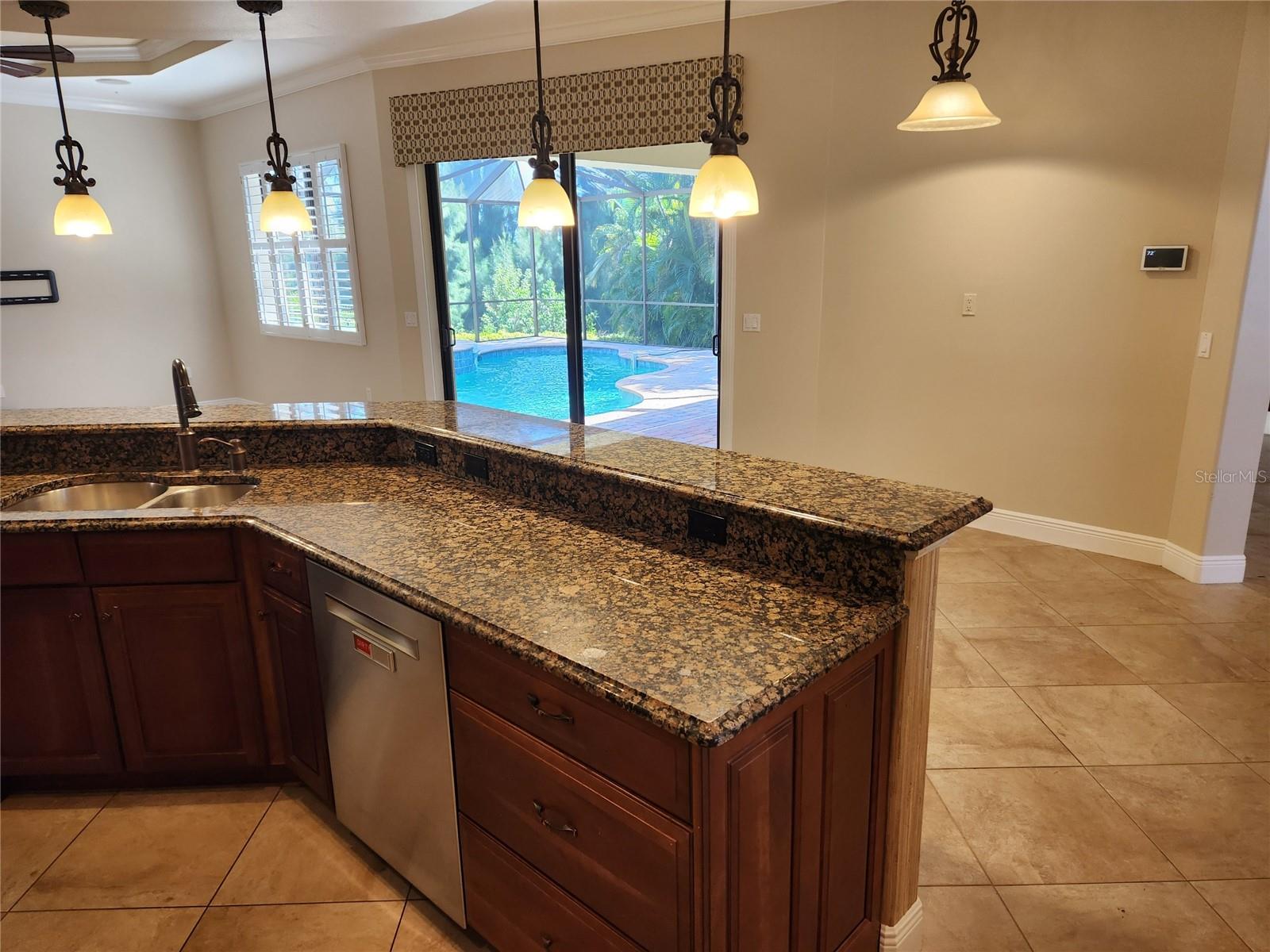 Image 15 of 66 For 12313 Baypointe Terrace