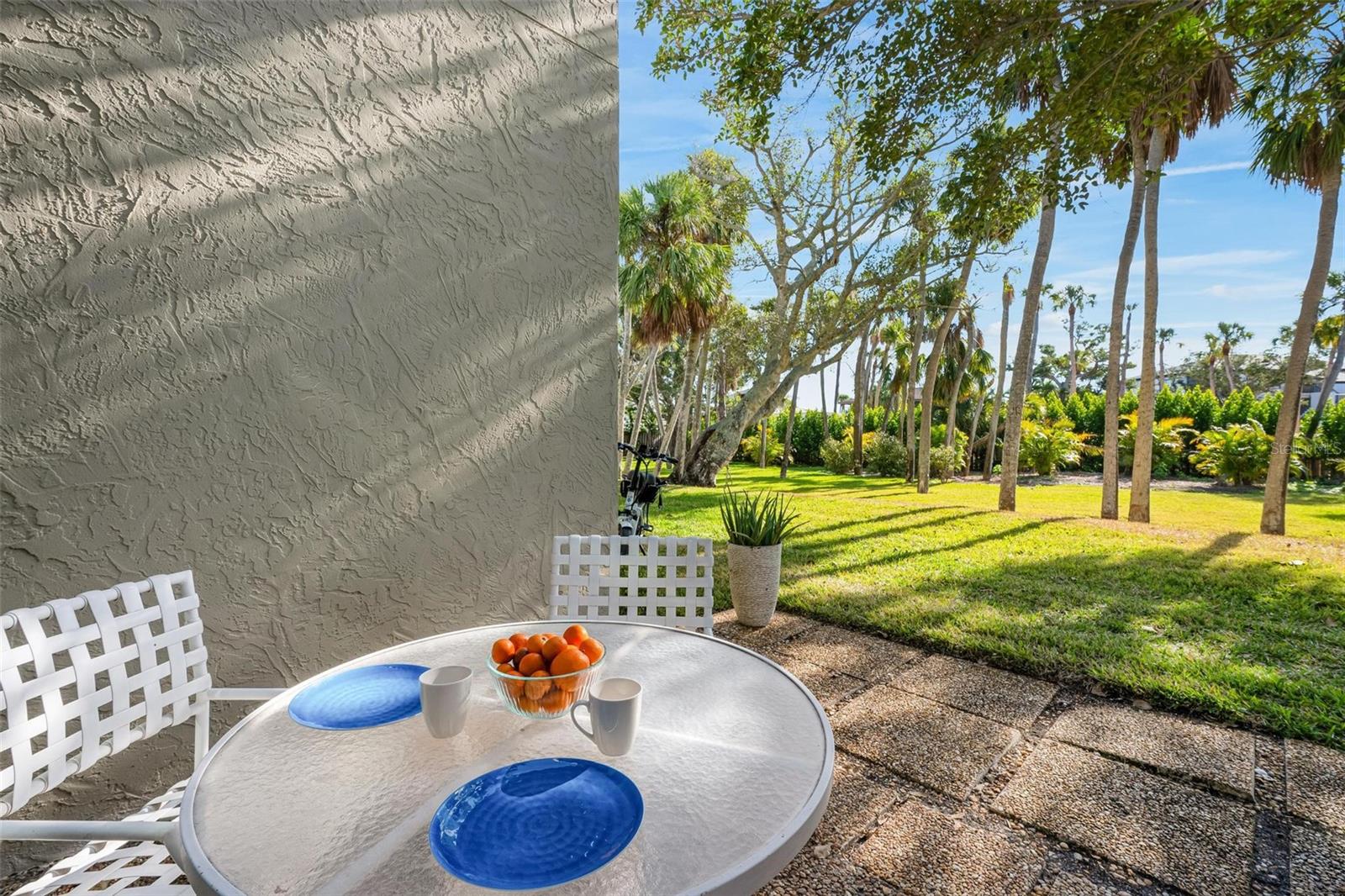 Image 3 of 28 For 5260 Gulf Of Mexico Drive 403