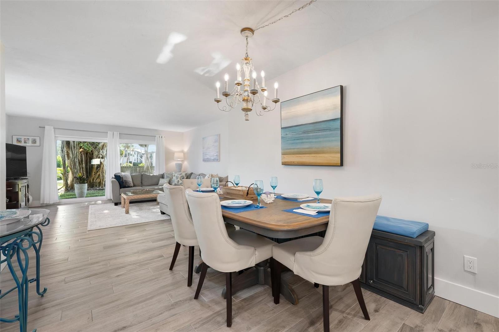 Image 4 of 28 For 5260 Gulf Of Mexico Drive 403