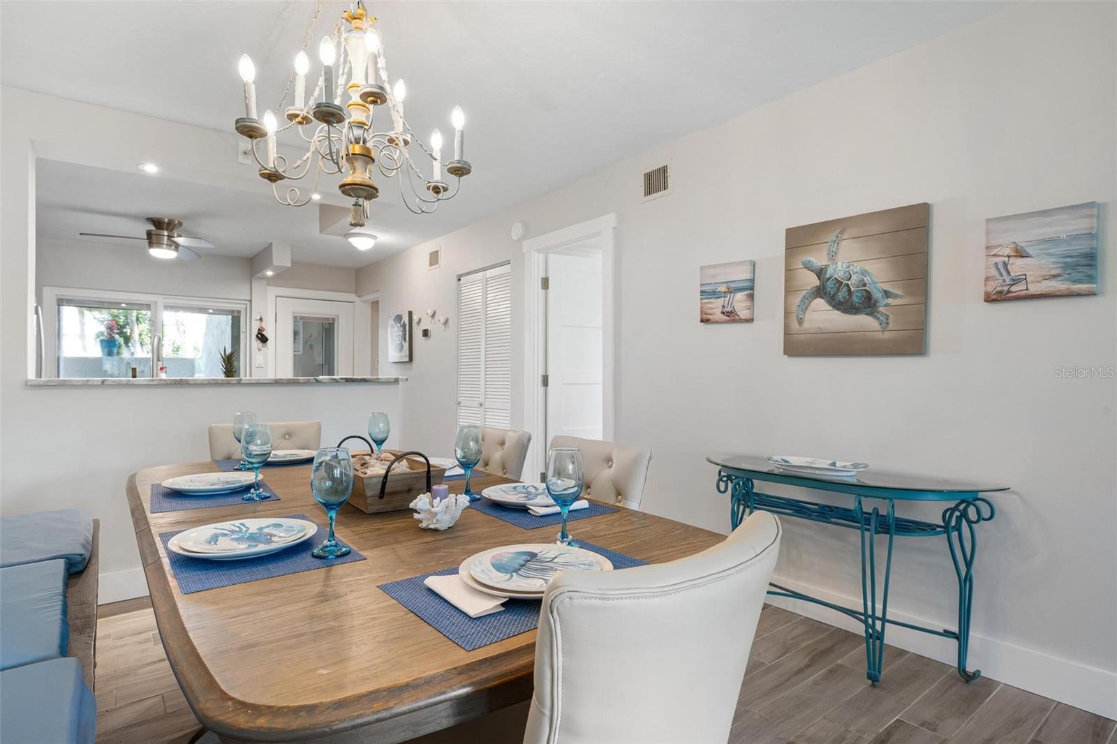 Image 7 of 28 For 5260 Gulf Of Mexico Drive 403