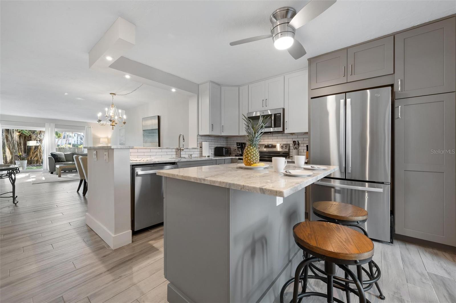 Image 9 of 28 For 5260 Gulf Of Mexico Drive 403