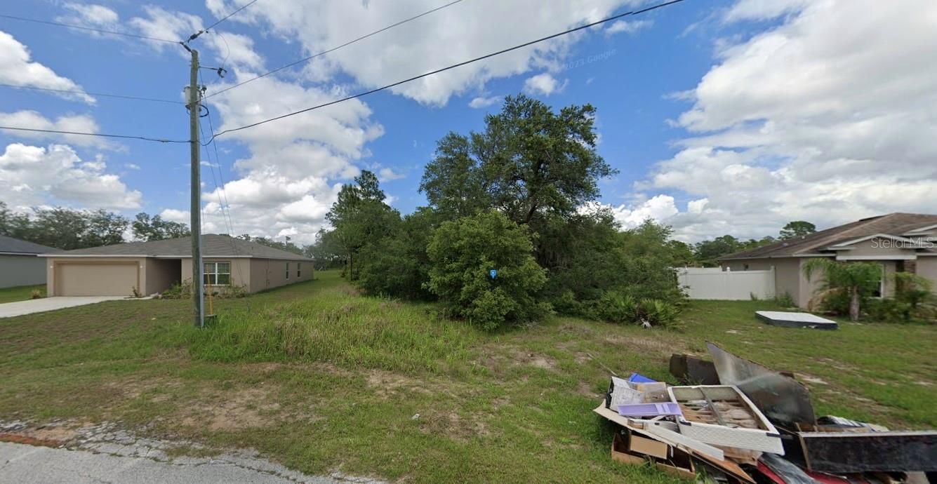 Image 2 of 6 For 21 Willow Lane