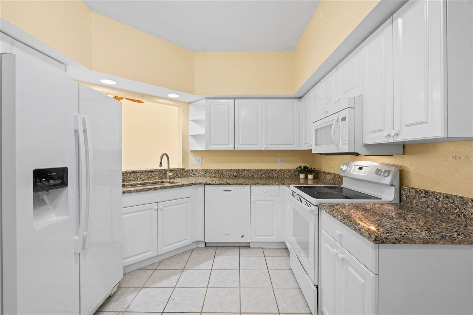 Image 20 of 95 For 7123 Strand Circle