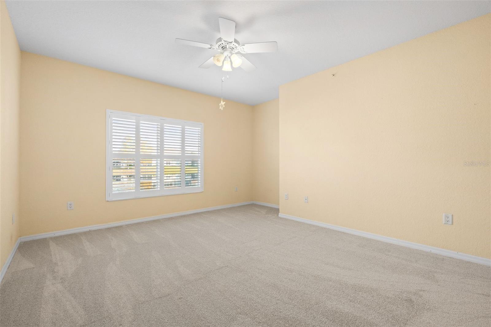 Image 27 of 95 For 7123 Strand Circle