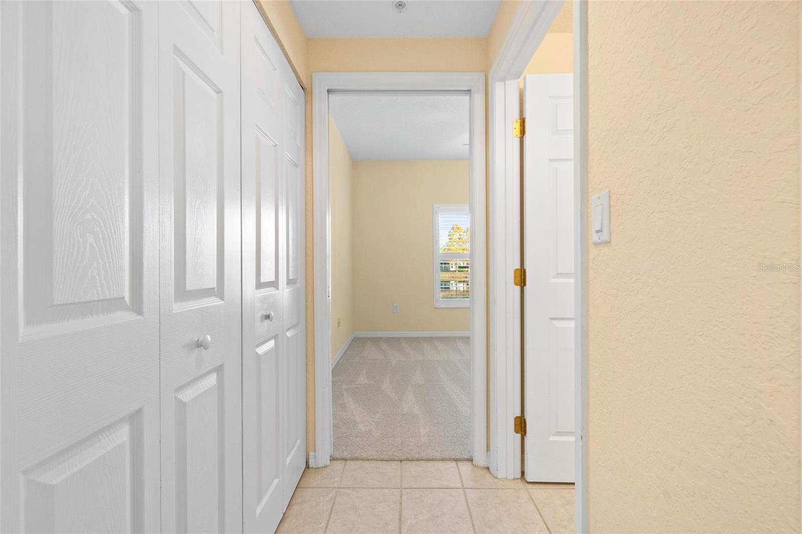 Image 34 of 95 For 7123 Strand Circle