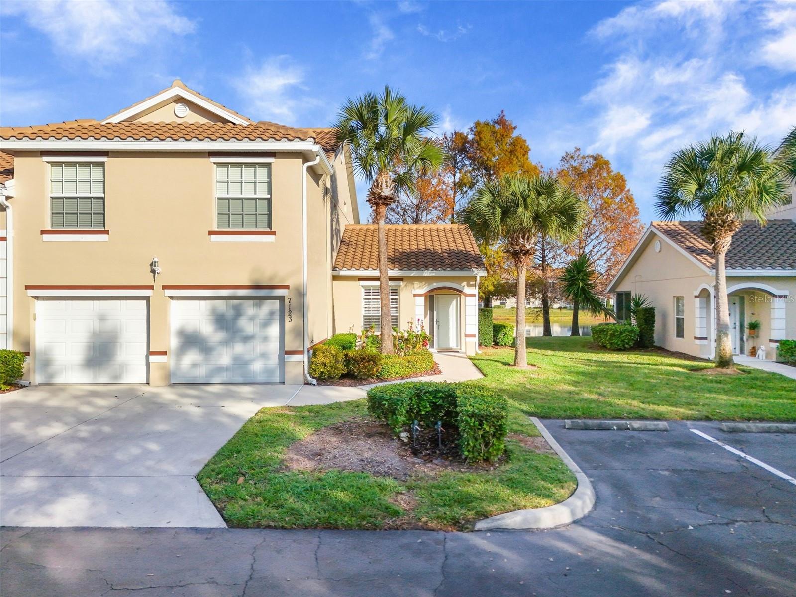 Image 41 of 95 For 7123 Strand Circle