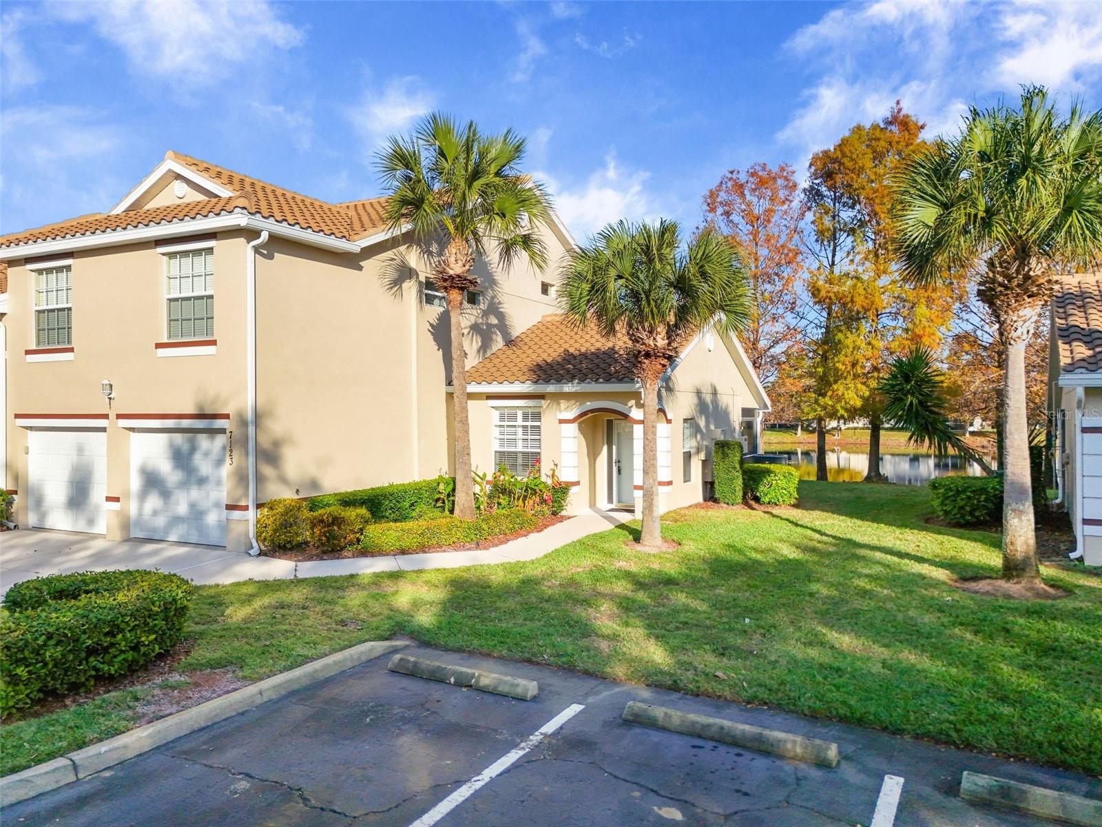 Image 42 of 95 For 7123 Strand Circle