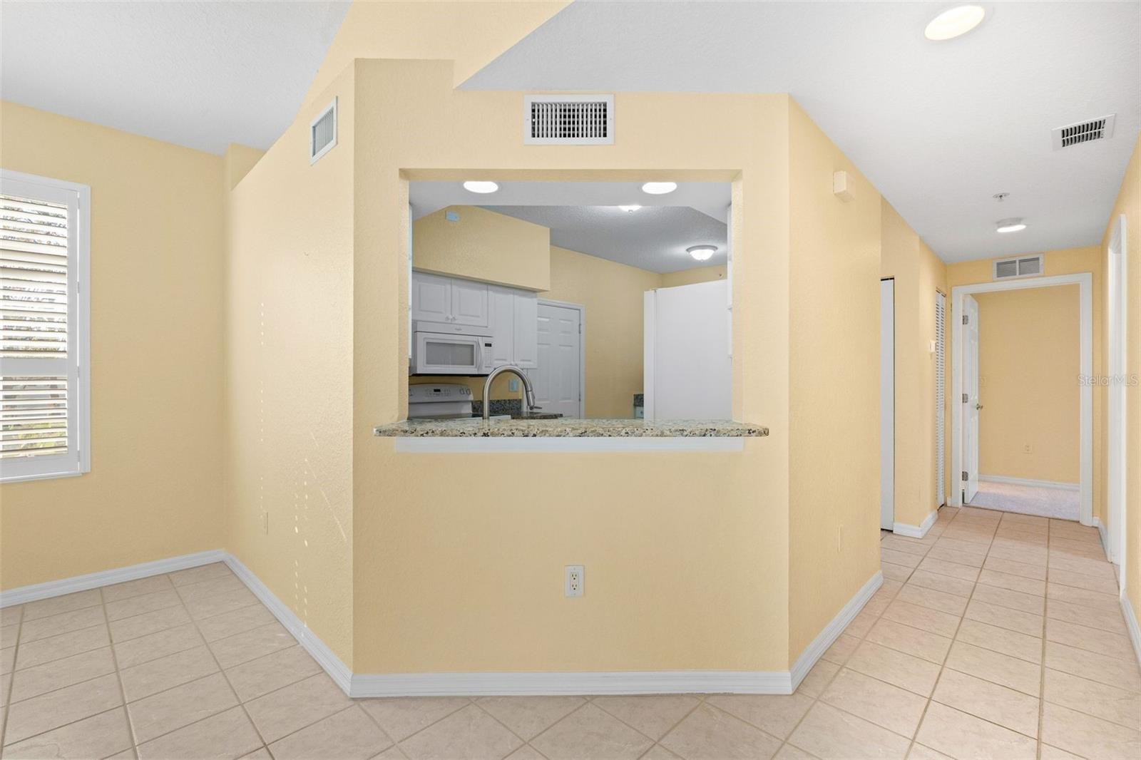 Image 9 of 95 For 7123 Strand Circle