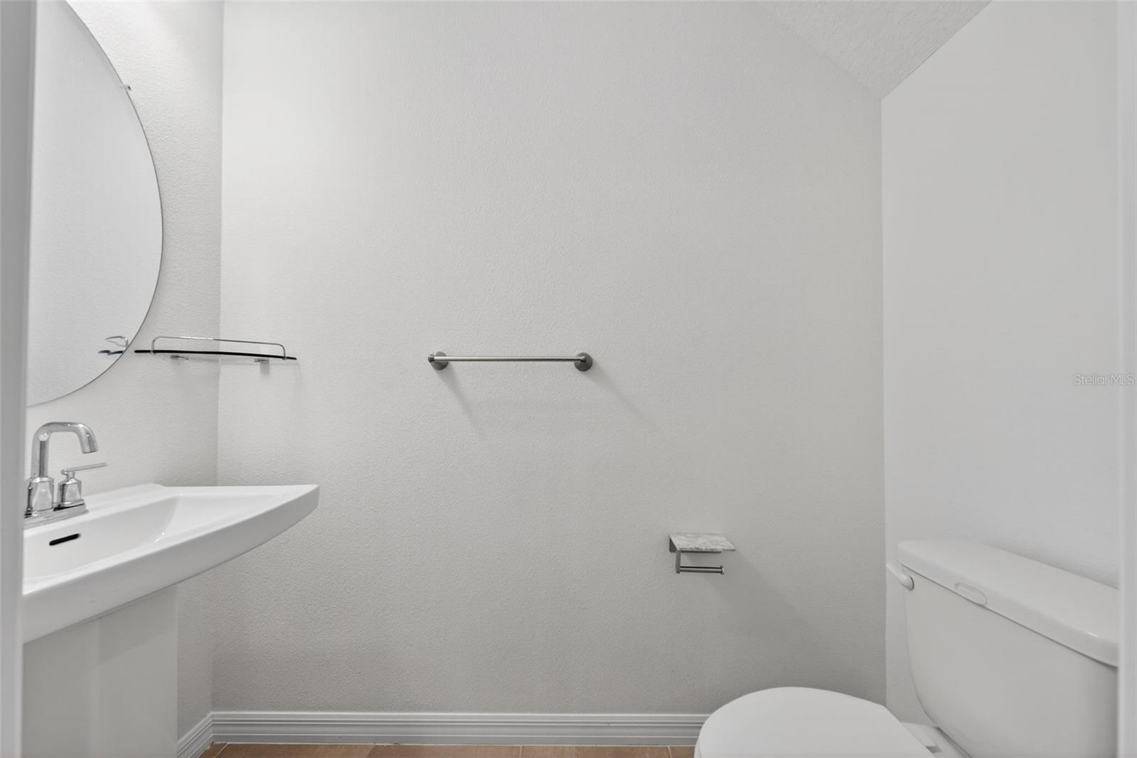 Image 13 of 53 For 5734 Archipelago Street